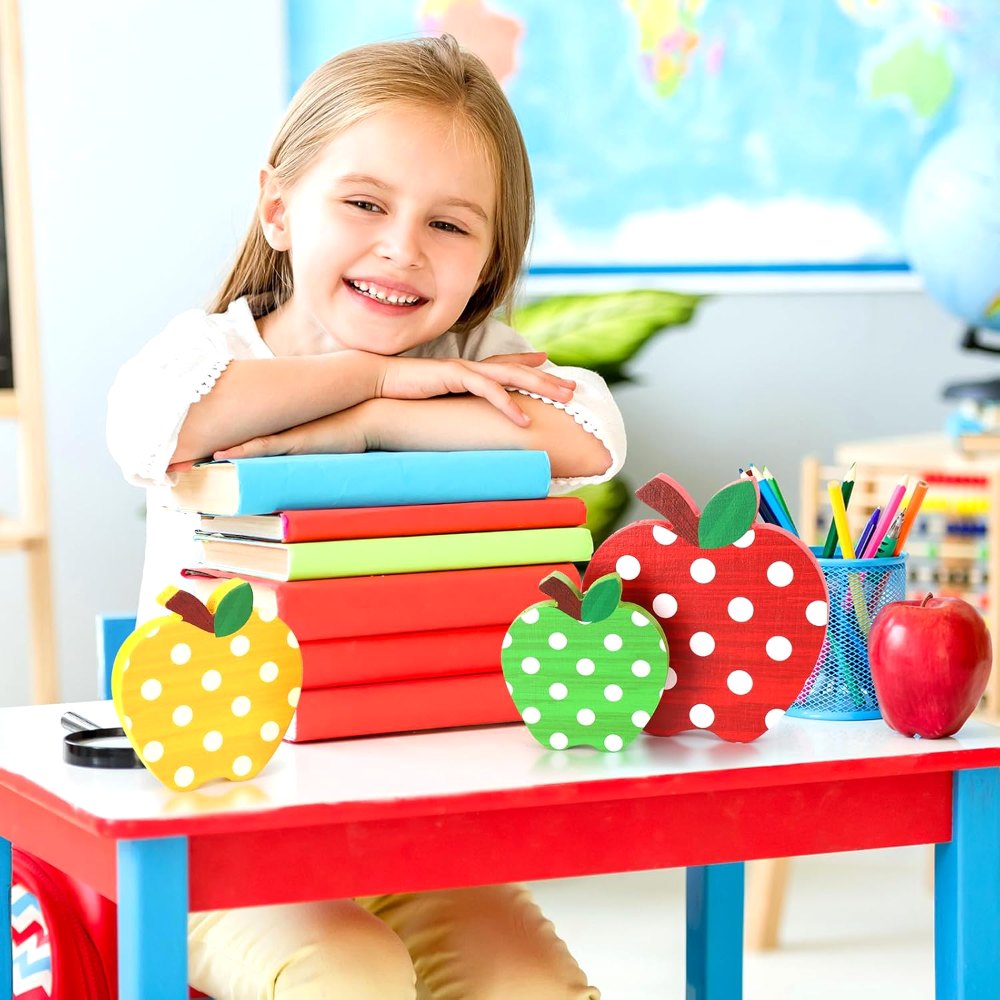 Back to School Decorations Wooden Retro Apple Table Signs, detail 7